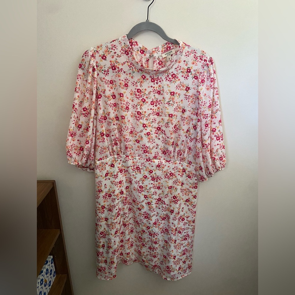 NWT Andrée by Unit 2X Pink Floral Dress